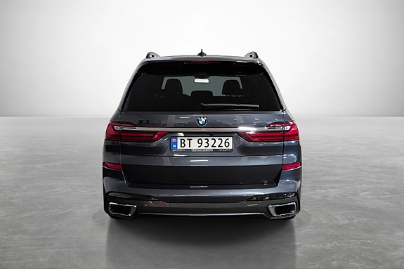 BMW X7 7 of 30