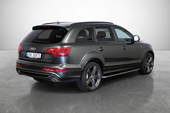 Audi Q7 6 of 24