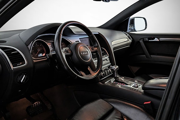 Audi Q7 13 of 24