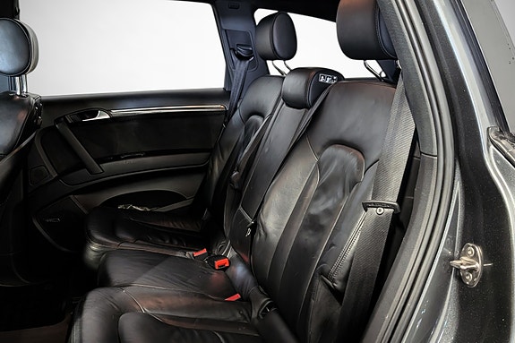 Audi Q7 20 of 24
