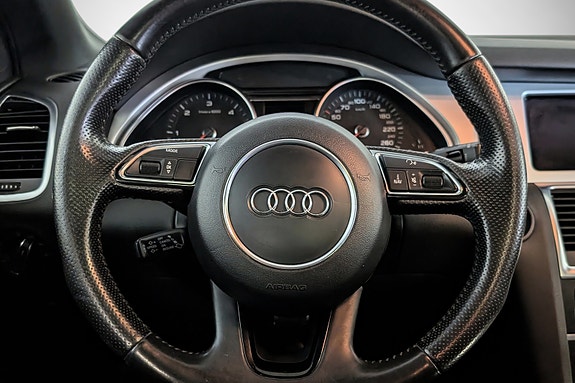 Audi Q7 15 of 24