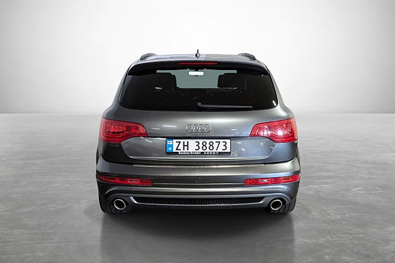 Audi Q7 7 of 24