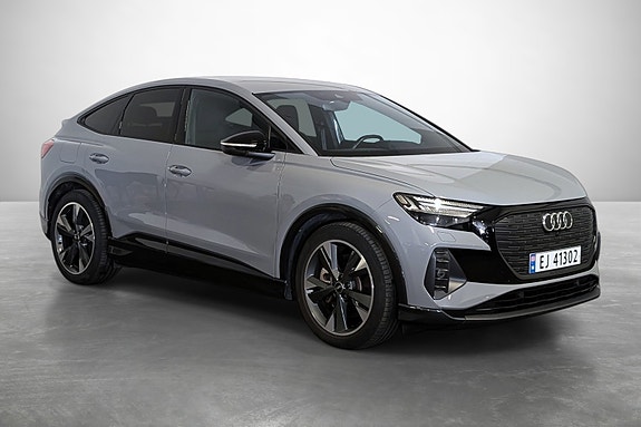 Audi e-tron 4 of 27