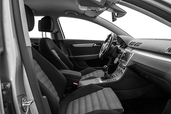 Volkswagen Passat Alltrack 22 of 22