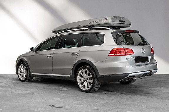Volkswagen Passat Alltrack 7 of 22