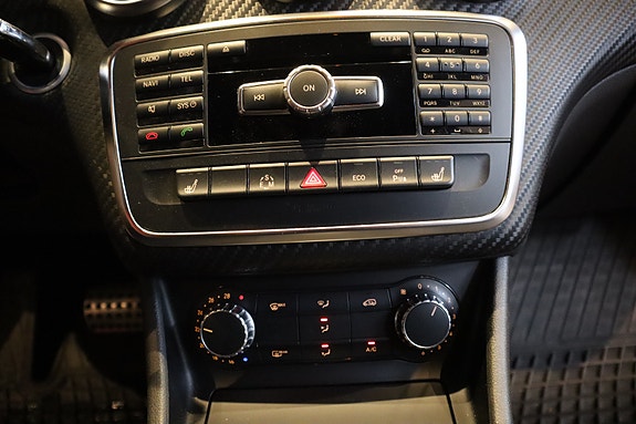 Mercedes-Benz A180 26 of 30