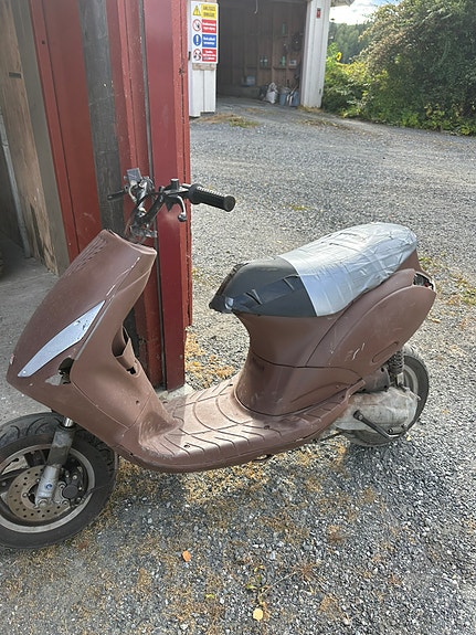 Piaggio 2 of 4