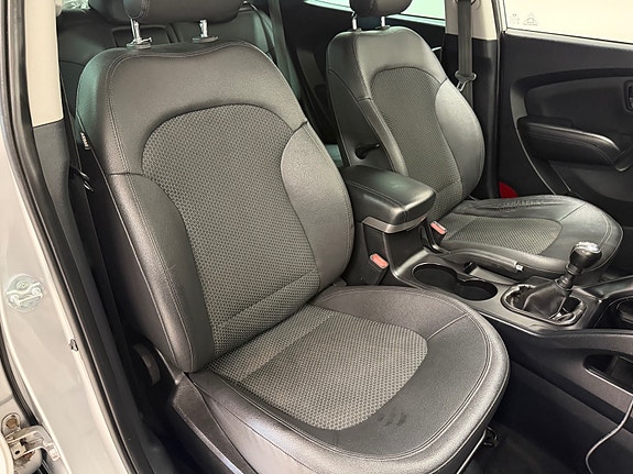Hyundai ix35 17 of 28