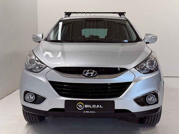 Hyundai ix35 2 of 28