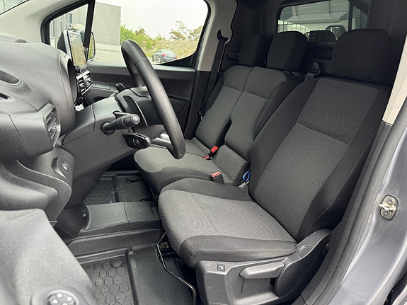 Citroen Berlingo 14 of 23