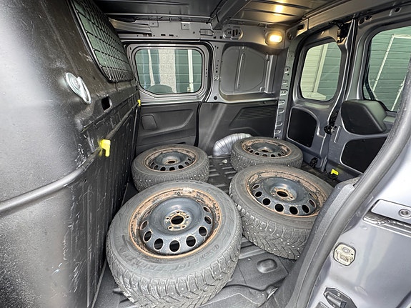 Citroen Berlingo 23 of 23