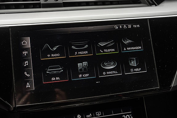 Audi e-tron 24 of 30