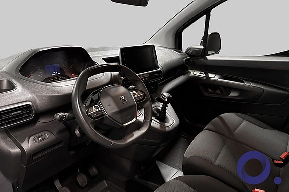 Peugeot Partner 12 of 16