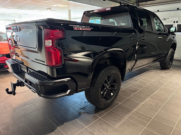Chevrolet Silverado 1500 14 of 30
