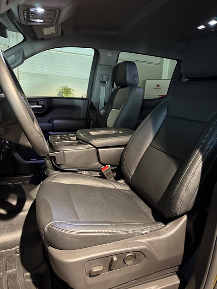Chevrolet Silverado 1500 24 of 30