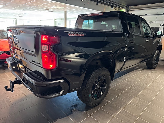 Chevrolet Silverado 1500 15 of 30