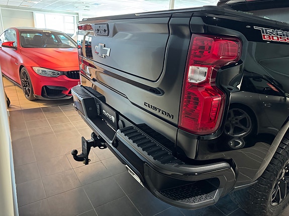 Chevrolet Silverado 1500 23 of 30