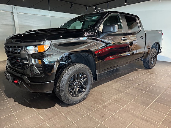 Chevrolet Silverado 1500 4 of 30