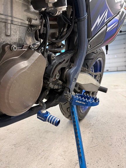 Husqvarna FE 450 11 of 17