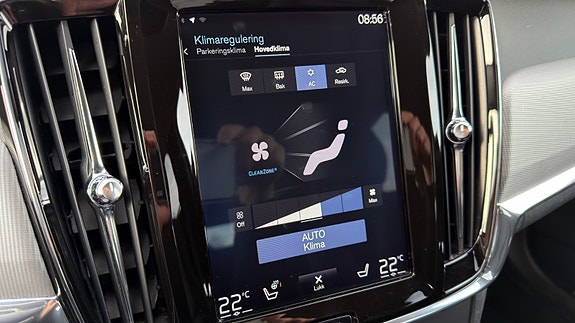 Volvo V90 27 of 30