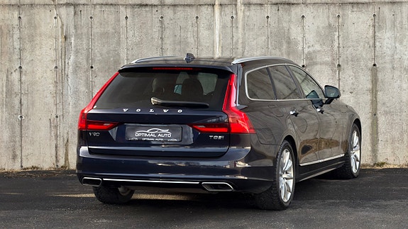 Volvo V90 7 of 30