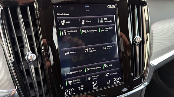 Volvo V90 24 of 30