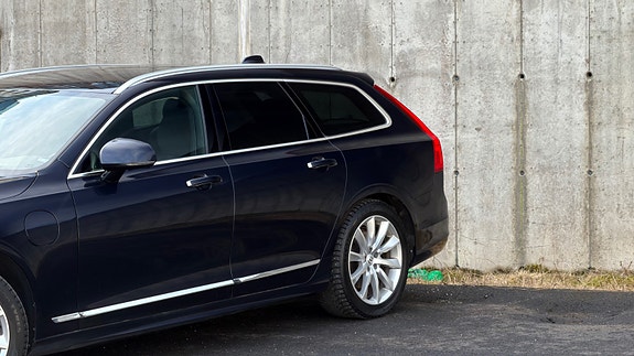 Volvo V90 4 of 30