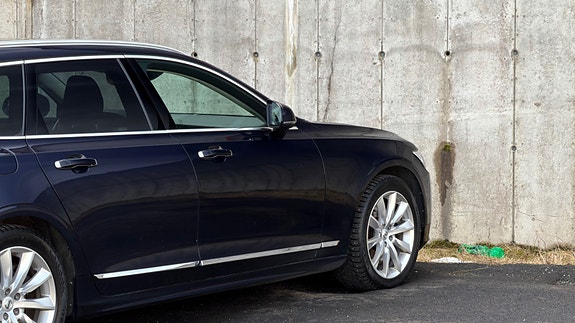 Volvo V90 9 of 30