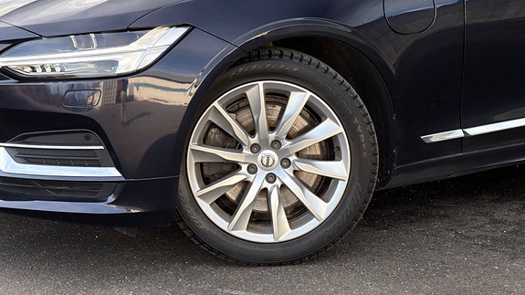 Volvo V90 3 of 30