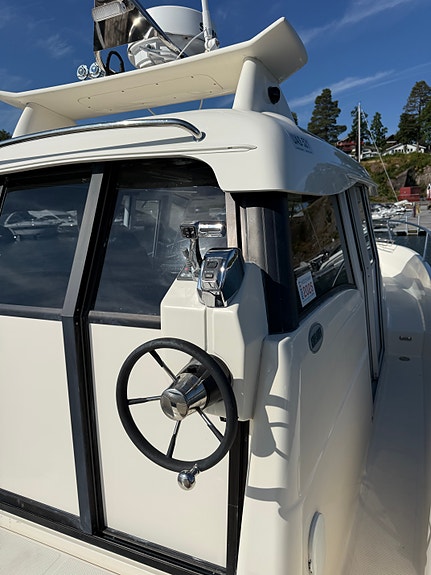 Askeladden Commuter 8 – 2012 – Kun 450 timer – Helårsbåt – Innbytte 20 of 30