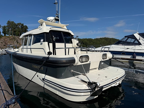 Askeladden Commuter 8 – 2012 – Kun 450 timer – Helårsbåt – Innbytte 7 of 30