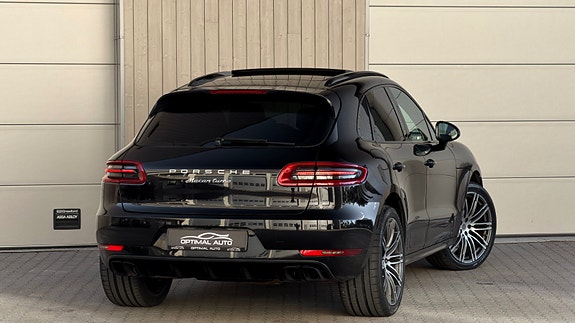 Porsche Macan 7 of 30