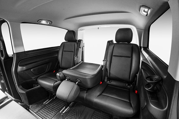 Mercedes-Benz Vito 119 24 of 30