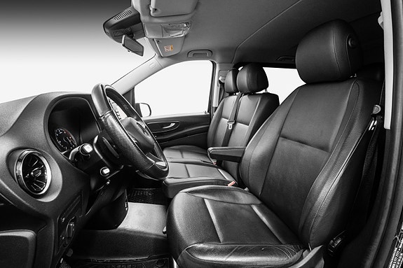 Mercedes-Benz Vito 119 8 of 30