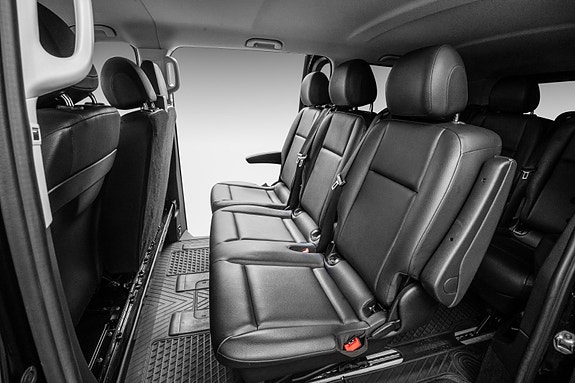 Mercedes-Benz Vito 119 13 of 30