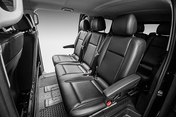 Mercedes-Benz Vito 119 11 of 30