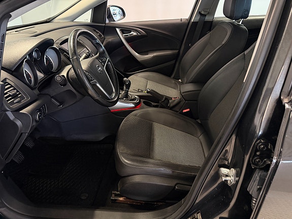 Opel Astra 30 of 30