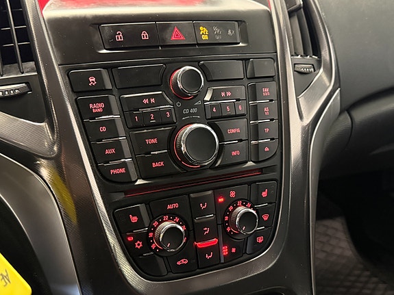 Opel Astra 24 of 30