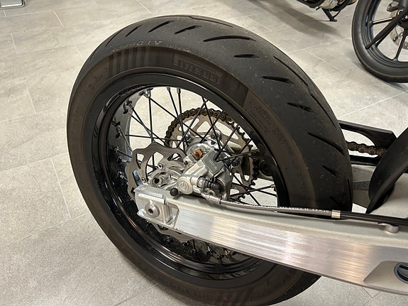 Stark VARG SM Supermoto ALPHA 80 HK - Vi selger vår demosykkel! 9 of 13