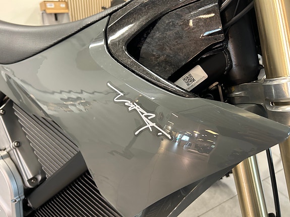 Stark VARG SM Supermoto ALPHA 80 HK - Vi selger vår demosykkel! 3 of 13