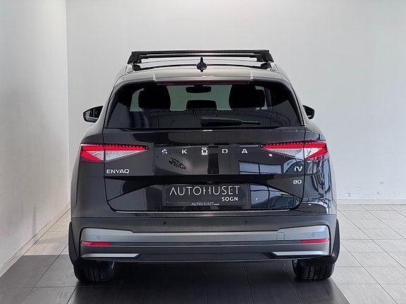 Skoda Enyaq 7 of 30