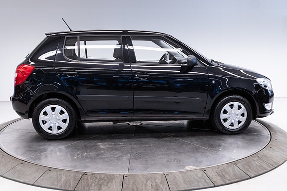 Skoda Fabia 5 of 30