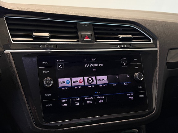 Volkswagen Tiguan 24 of 30
