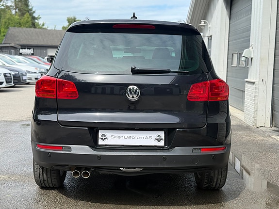 Volkswagen Tiguan 12 of 20
