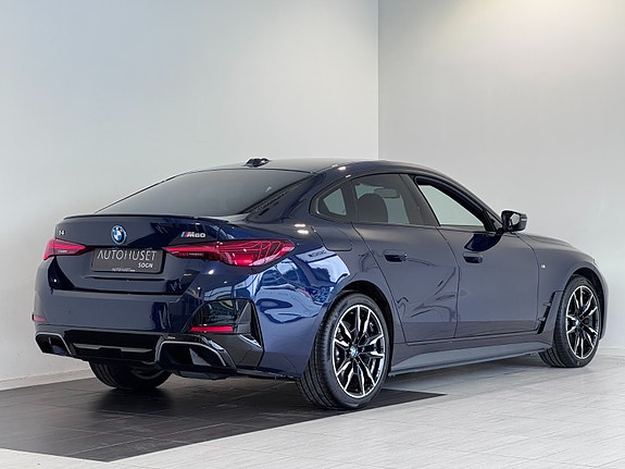BMW i4 6 of 30