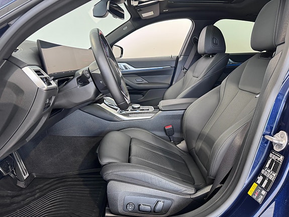 BMW i4 15 of 30