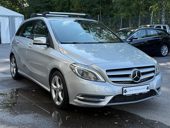 Mercedes-Benz 220 B 4 of 22