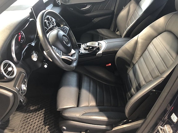 Mercedes-Benz GLC350 e 8 of 16