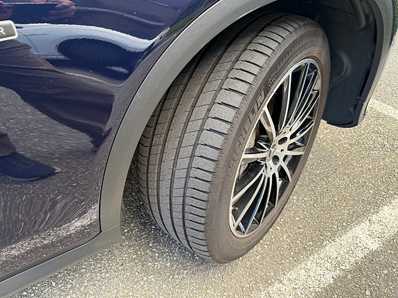 Mercedes-Benz GLC350 e 6 of 16
