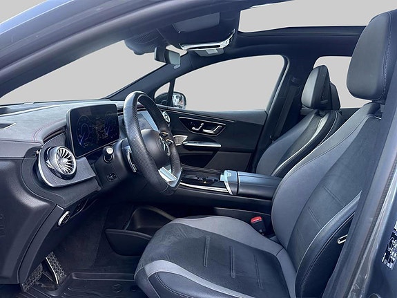 Mercedes-Benz EQE SUV 7 of 19